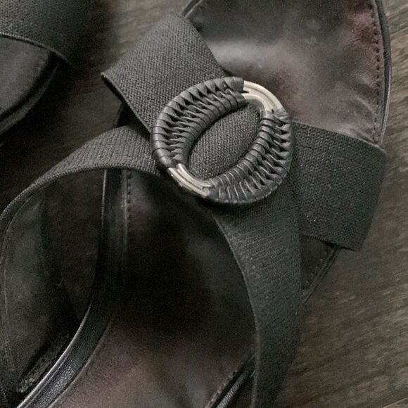 👡 Town Shoes Sandals - Picture 6 of 8